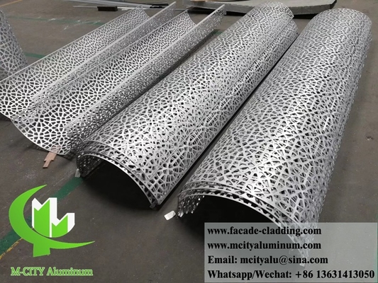 Panes de metal sólido con revestimiento de aluminio para columnas de forma redonda con diseño de corte por láser