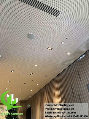 Techo metálico perforado Panel sólido de aluminio anti-herrumbre Decoración interior y exterior del techo