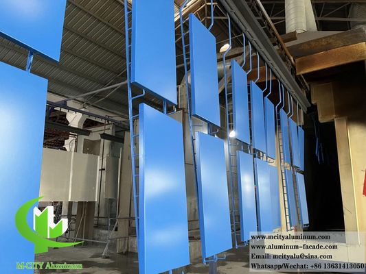 Buen precio Revestimiento de paredes de metal arquitectónico PVDF 20 años de garantía para la decoración de fachadas en línea