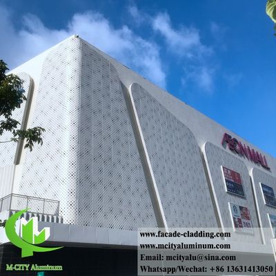 Buen precio Panel de fachada de aluminio perforado con recubrimiento en polvo y patrones personalizables en aleación de aluminio 3003 en línea