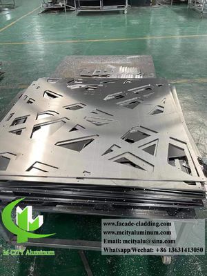 Buen precio Panel de privacidad de aluminio de 4 mm de grosor, antioxidante, impermeable, decorativo, corte láser, revestimiento de fachada metálica en línea