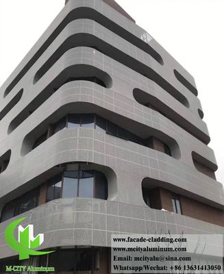 Buen precio Panel de fachada de aluminio perforado revestido con PVDF de 3 mm de grosor con diseño personalizable para revestimiento de edificios en línea