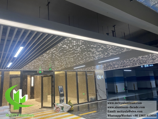 Arquitectónico Perforación de techos metálicos paneles de aluminio decoración interior exterior