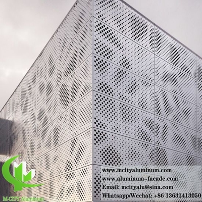 Revestimiento metálico Hoja perforada de aluminio fachada Techo Decoración de revestimiento de pared