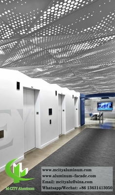 Panel de aluminio perforado con patrón de perforación para techo con iluminación LED
