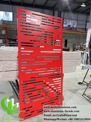 Panel de fachada perforado de aluminio con un grosor de 1,5-20 mm, colores variables para compras B2B
