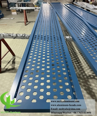Velas de aluminio con láminas perforadas decoración exterior de sombreado solar
