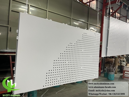 Escenas de aluminio perforadas para revestimiento de paredes de edificios con luz LED