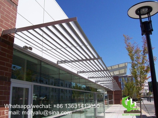 persiana solar arquitectónica persiana de aluminio de perfil aerodinámico con forma ovalada para pared cortina de fachada