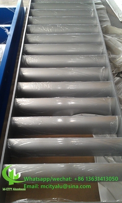 persiana solar arquitectónica persiana de aluminio de perfil aerodinámico con forma ovalada para pared cortina de fachada