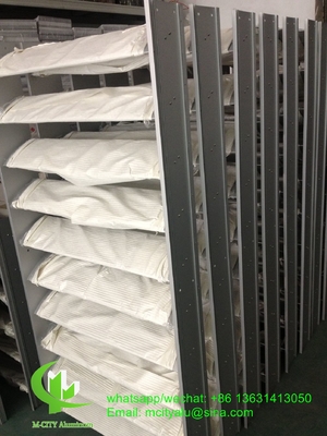 150 mm Horizontal persiana fija de aluminio de perfil aerodinámico arquitectónico para sombrillas de ventanas