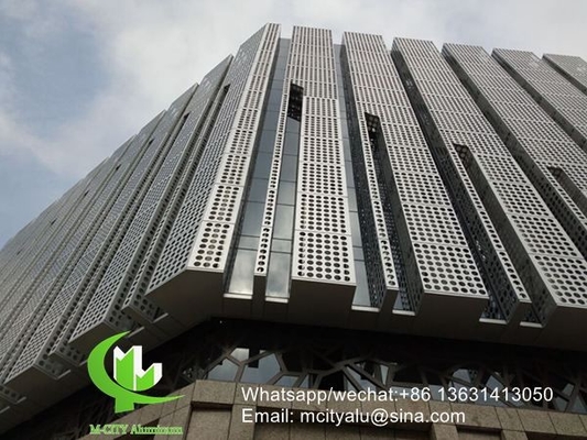 panel de revestimiento de aluminio de patrón hueco de 2,5 mm con acabado pvdf para fachada de pared cortina panel sólido panel único