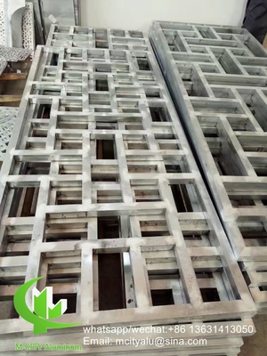 Panel de revestimiento de aluminio metálico perforado de 2,5 mm para pared de cortina