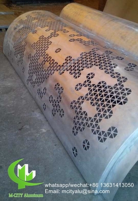 panel de pared revestido de aluminio con hoja de panel de tallado de patrón perforado para decoración de paredes de cortinas