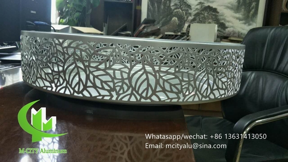 Decoración perforada de aluminio para la luz con pintura pvdf de 2 mm de espesor