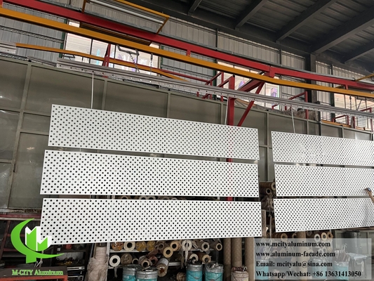 Revestimiento metálico de aluminio 3 mm Diseño personalizado Tamaño y color