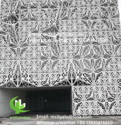 Panel perforado de aluminio Panel de revestimiento de metal de aluminio hoja de panel tallada para fachada