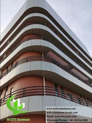 Proyecto de fachadas metálicas exteriores, revestimiento de paredes, decoración de paneles sólidos de aluminio