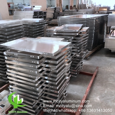 Arbol de aluminio perforado para balcón con láminas metálicas de 3 mm recubiertas de polvo