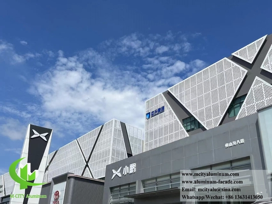 Facade de aluminio perforado personalizable fácil de instalar y mantener