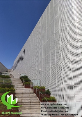Panel de revestimiento de metal arquitectónico Sistema de fachada de pantalla de aluminio para centros comerciales