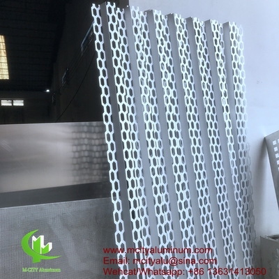 PVDF Panel de flexión perforado de aluminio metálico utilizado para el exterior del edificio