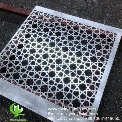 PVDF Modelos perforados de aluminio metálico utilizados para la decoración de fachadas de edificios