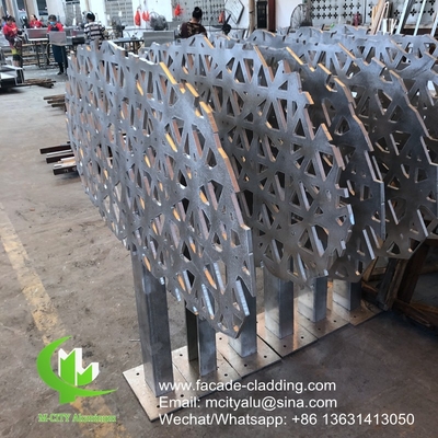 China Revestimiento de paneles cortados por láser de aluminio metálico para revestimiento exterior de fachadas
