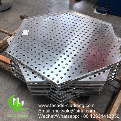 Techo de aluminio Revestimiento de paneles huecos de aluminio metálico para revestimiento exterior de fachadas