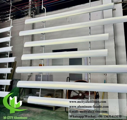 Facadas metálicas hiperbólicas Paneles dobles curvos Aluminio sólido