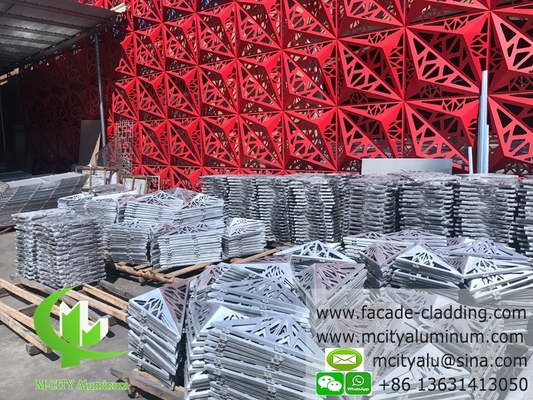 Panel de aluminio arquitectónico 3D para revestimiento de fachada con diseño personalizado de chapa formada