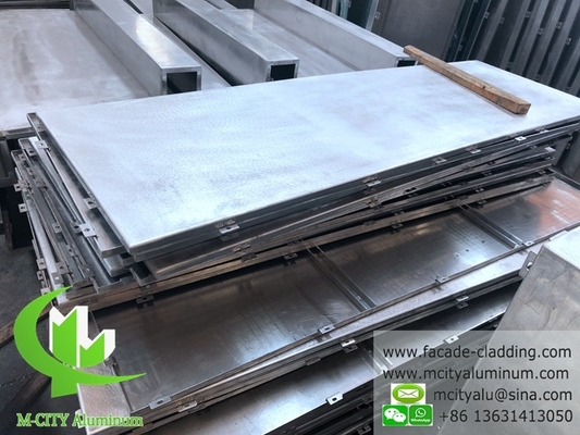 Panel sólido de fachada de aluminio para la pared de cortina en polvo revestido de color gris de 3 mm de espesor