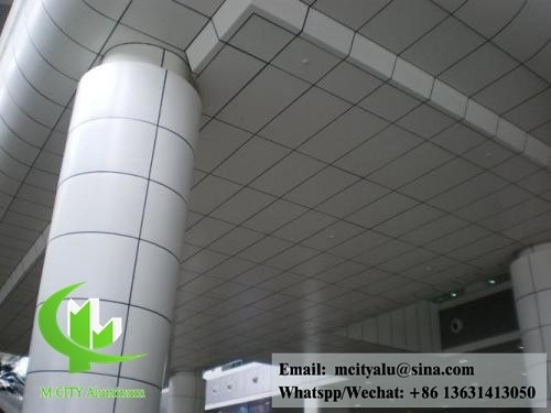 Panel de aluminio para fachada o techo