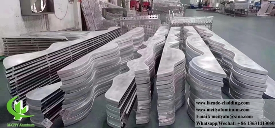 Película de aluminio para ventanas y fachadas
