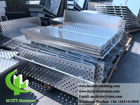 Fabricación de revestimientos para paredes de aluminio con fachadas metálicas perforadas PVDF de color natural o de óxido