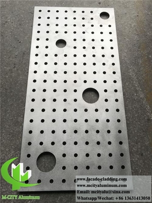 Panel metálico de pantalla perforada de aluminio para revestimiento de paredes y diseño de árboles de fachada