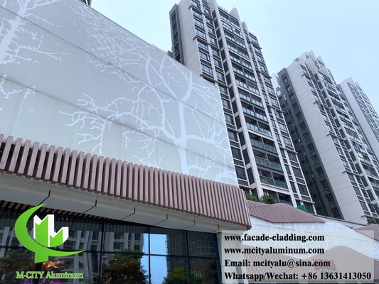 Panel metálico de pantalla perforada de aluminio para revestimiento de paredes y diseño de árboles de fachada