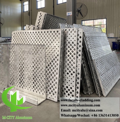 Hoja de aluminio de pantalla metálica perforada para revestimiento de fachadas de edificios de 3 mm de espesor