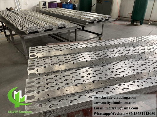 Las fachadas de aluminio cortadas por láser pantalla metálica con patrones decorativos China fábrica