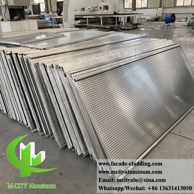 Fabricación de revestimientos para paredes de aluminio con revestimiento de fachadas metálicas perforadas