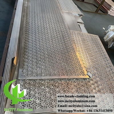 Decoración de techos de aluminio con paneles de metal perforados con iluminación LED