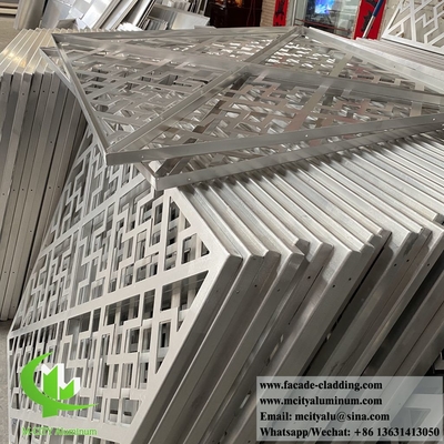 Pantalla de metal cortada por láser paneles de aluminio estilo chino diseño tradicional patrones huecos para la decoración