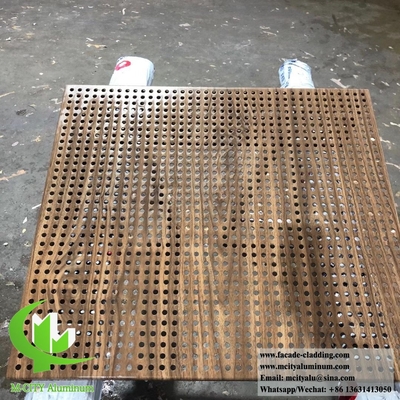 Paneles metálicos perforados de chapa de aluminio para fachada con color de grano de madera