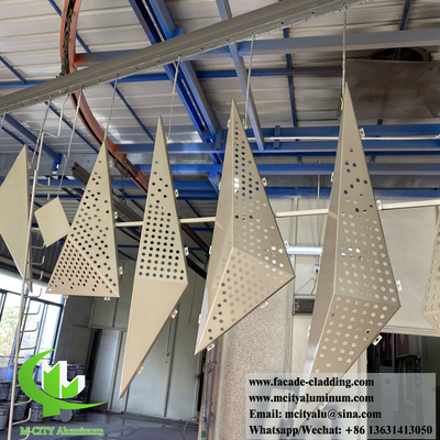 Sistema de fachada de revestimiento 3D de aluminio, material metálico, polvo antirruda, recubierto con un espesor de 3 mm