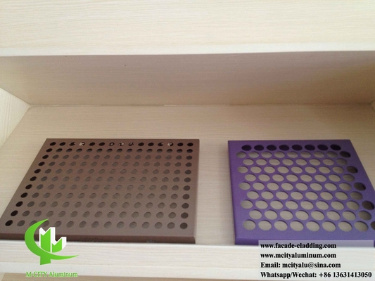 Panel perforado de aluminio sólido para fachada, revestimiento y decoración PVDF de color dorado
