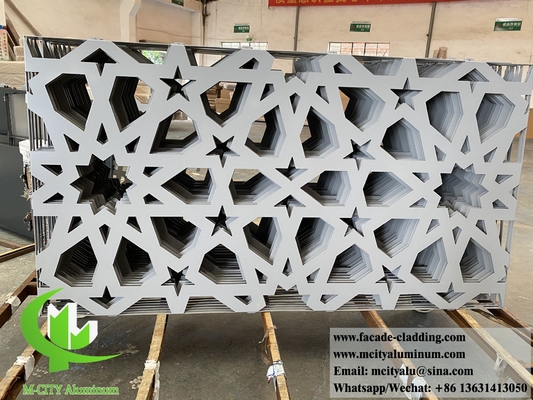 Pantalla metálica perforada de aluminio sólido revestimiento de pared en polvo recubierto de color gris con patrones