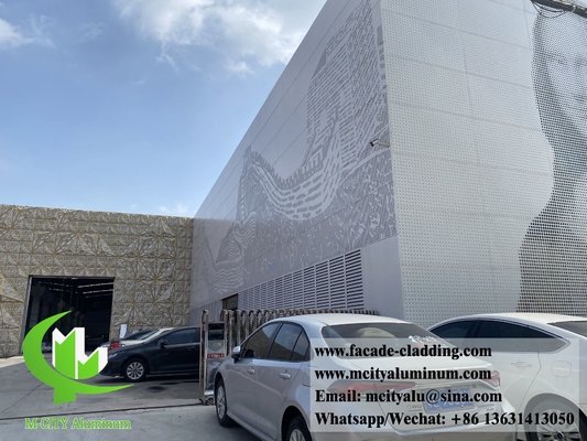 Panel de revestimiento de fachada de aluminio perforado PVDF Blanco Revestimiento duradero 15 años Garantía 3 mm de espesor