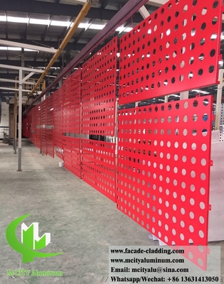 Revestimiento de pared de metal cortado por láser Paneles de aluminio sólido con diseño hueco PVDF Color rojo