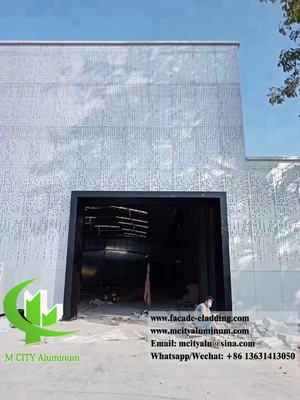 Capa de aluminio de pantalla metálica exterior para fachada de pared de construcción revestimiento en polvo