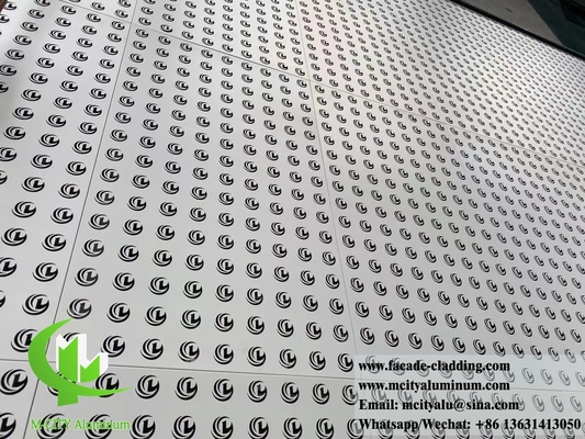 Panel de fachada metálica de pantalla de aluminio decorativo con diseño de corte por láser de patrón perforado
